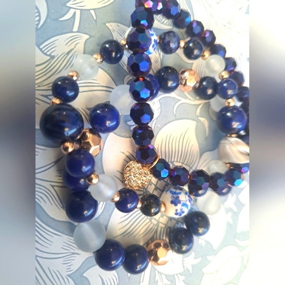Set of 3 blue galss and ceramic beads - Picture 2 of 5